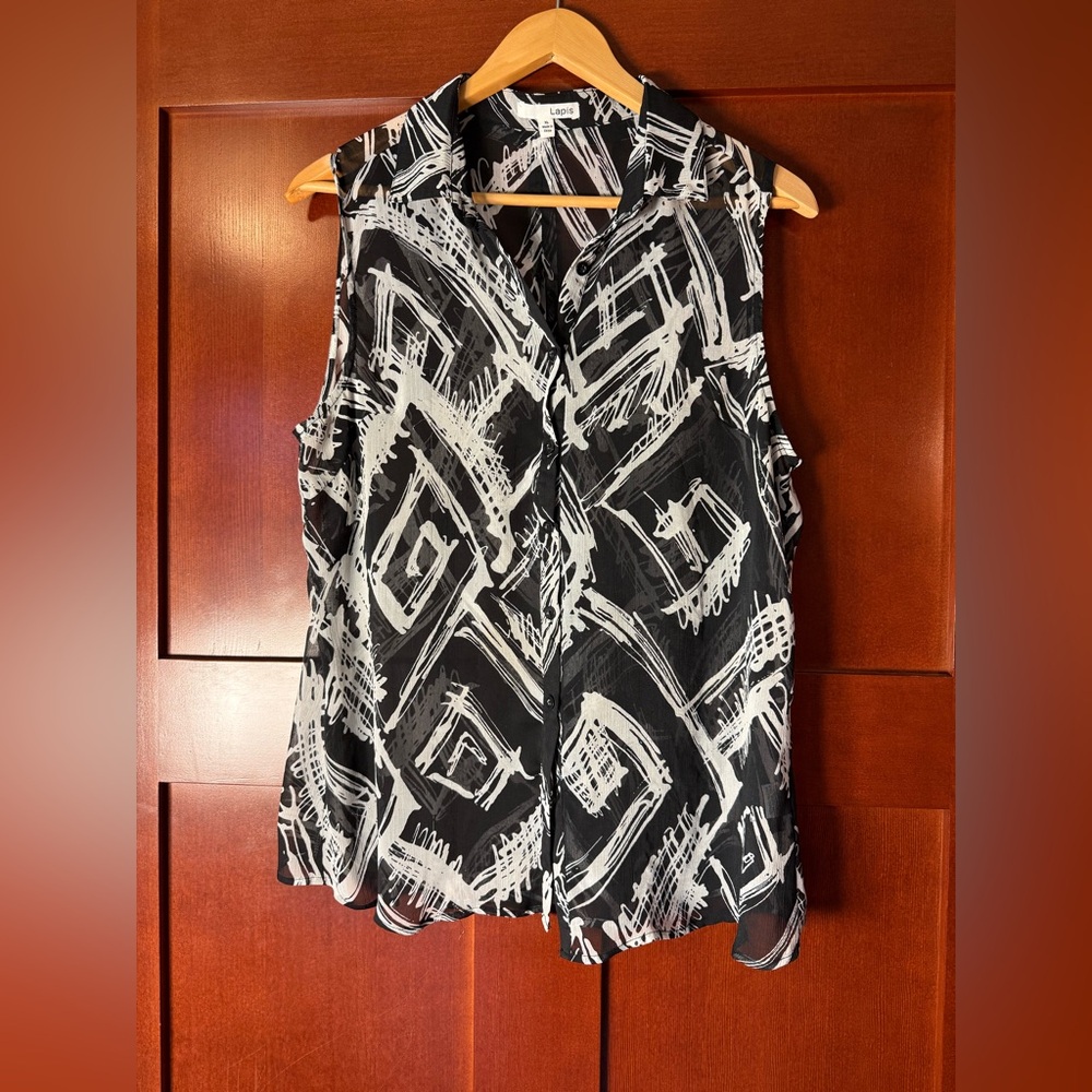 Lapis Monochrome Abstract Women's Sleeveless Blouse Size XL
